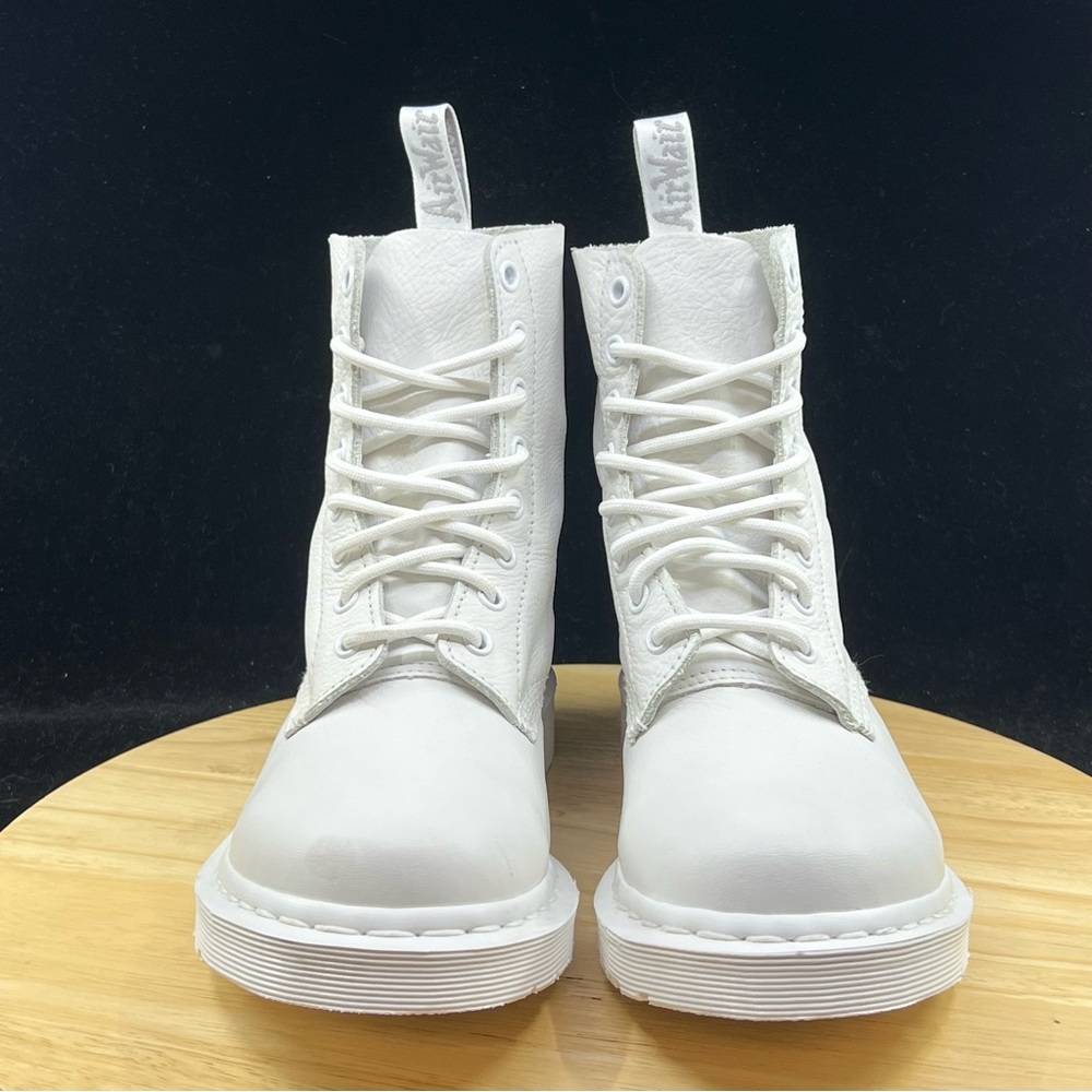 Doc Dr. Martens Smooth Leather Combat Boots Triple White 8-eyelets USA Multi Sz - Picture 3 of 9